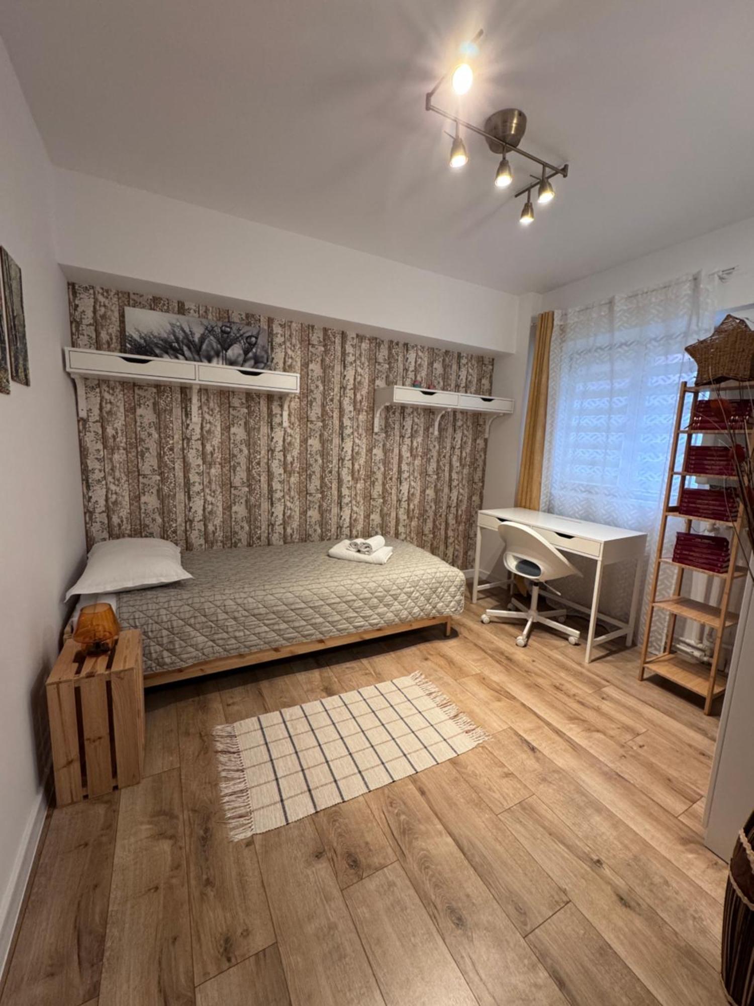 Central-Home Târgu Jiu Zewnętrze zdjęcie